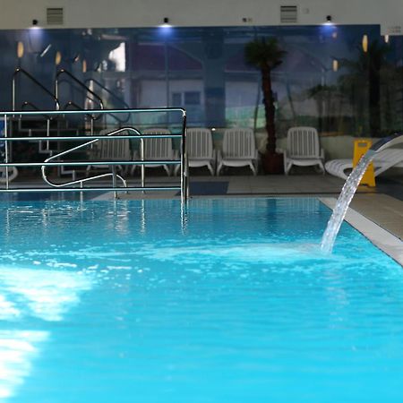Hotel Kalchem Brzozie エクステリア 写真
