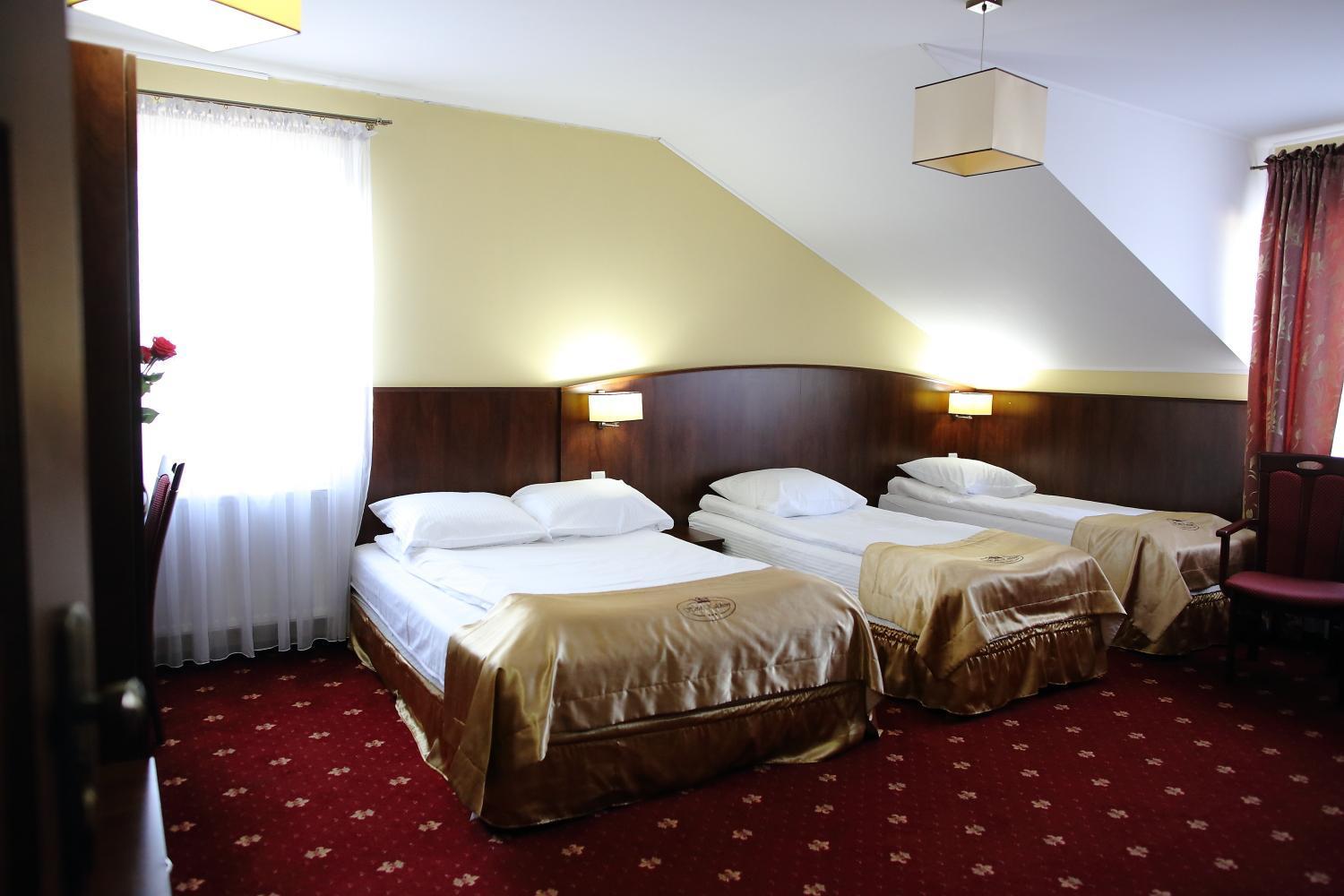 Hotel Kalchem Brzozie エクステリア 写真