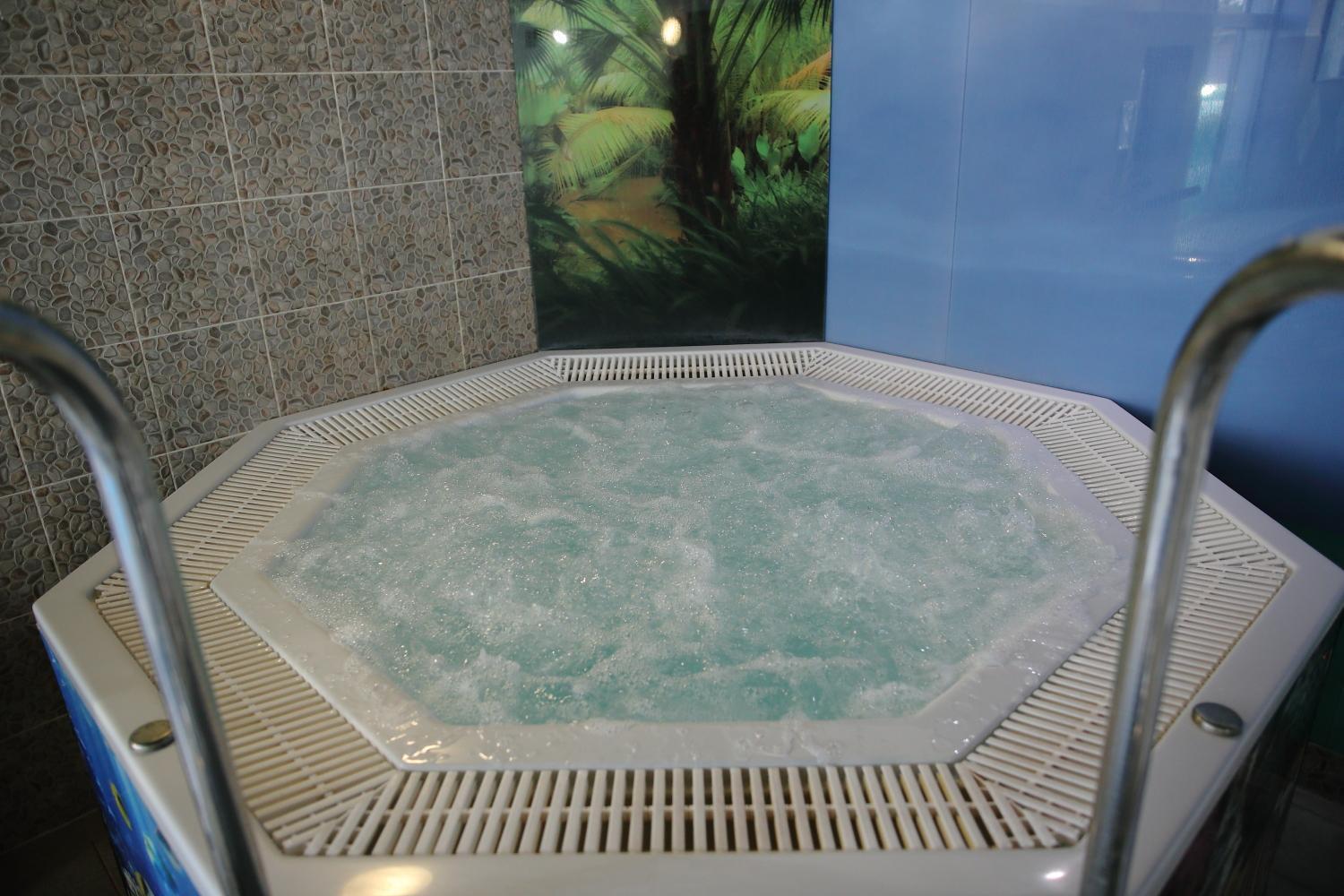 Hotel Kalchem Brzozie エクステリア 写真